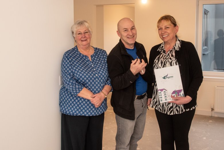 FYaLj5pL Keyhandover